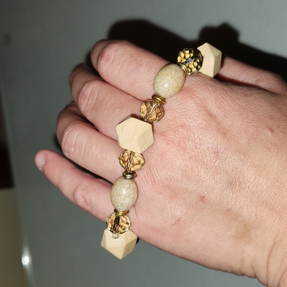 Bracelet - Picture 2 of 3